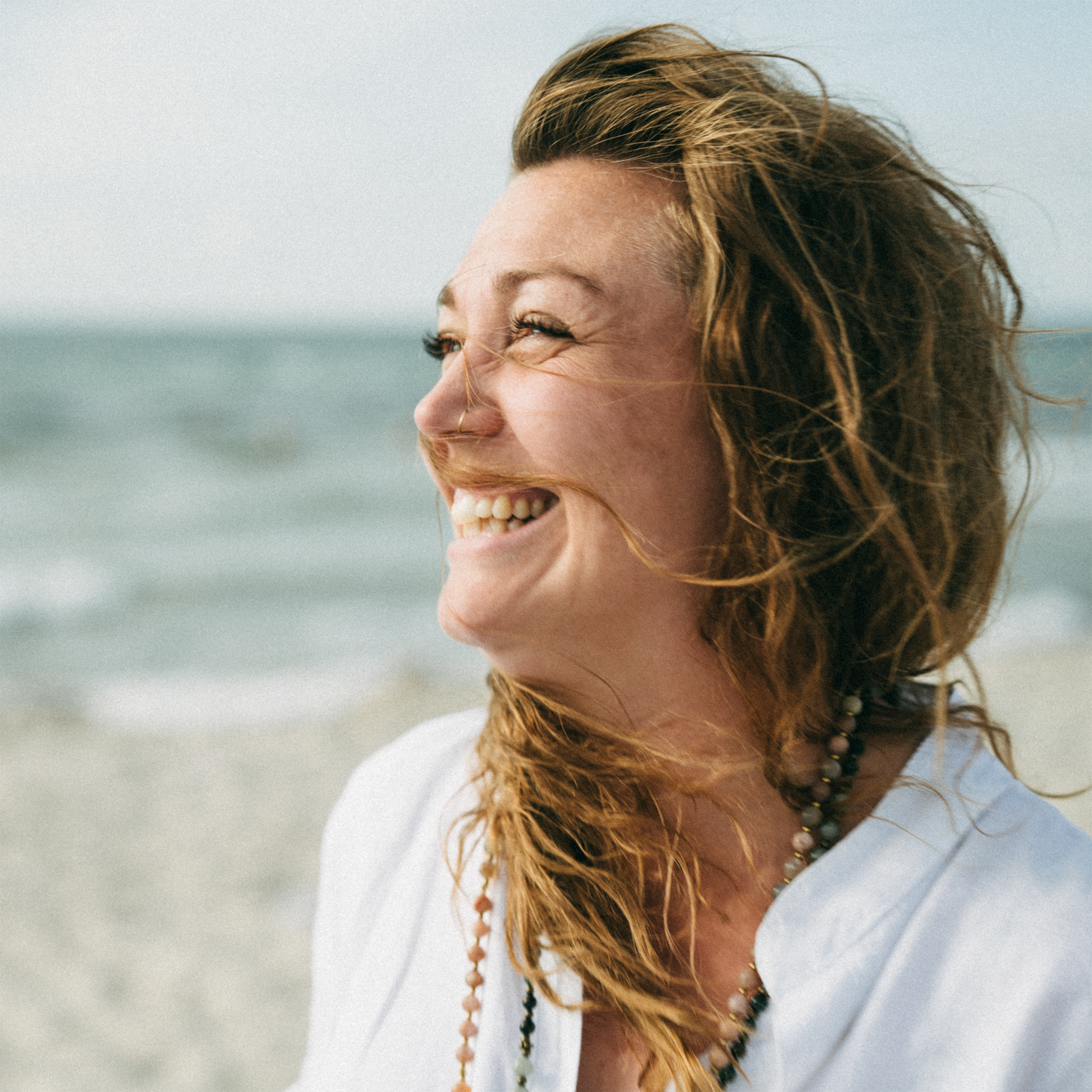 OM FORFATTERNE – Kirstine